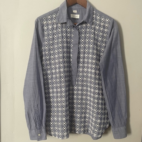 Ann Taylor Loft The Softened Shirt Blue Chambray Eyelet Pullover Sz Small - Picture 2 of 5